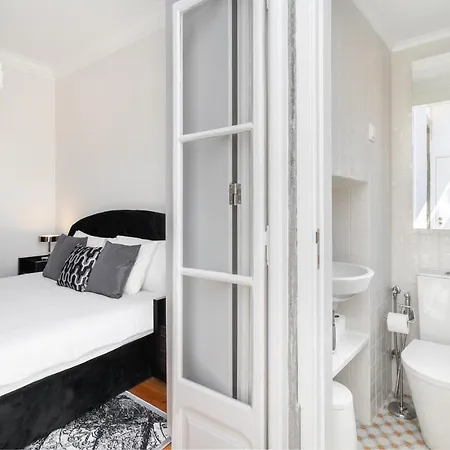 Apartment Whome | Prime Location Design Family Lisbon